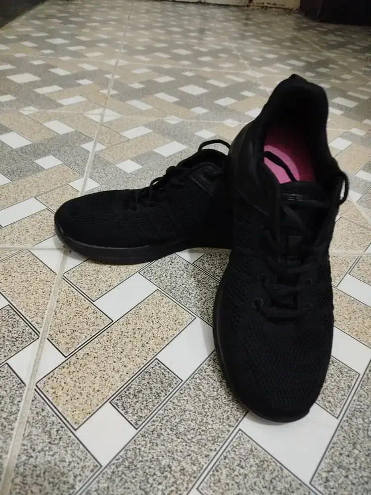 کتونی اورجینال|کیف، کفش، کمربند|بروجرد, |دیوار