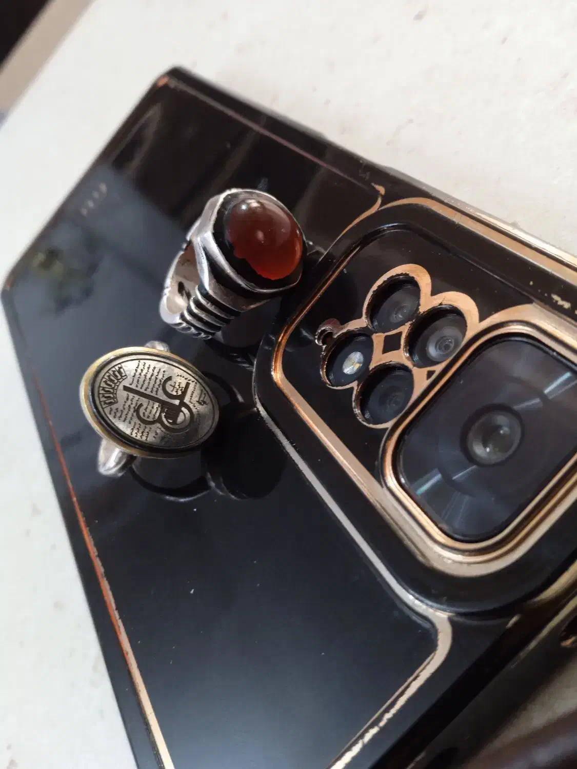 دو انگشتر عقیق و حدید|کلکسیون اشیاء عتیقه|ارومیه, |دیوار