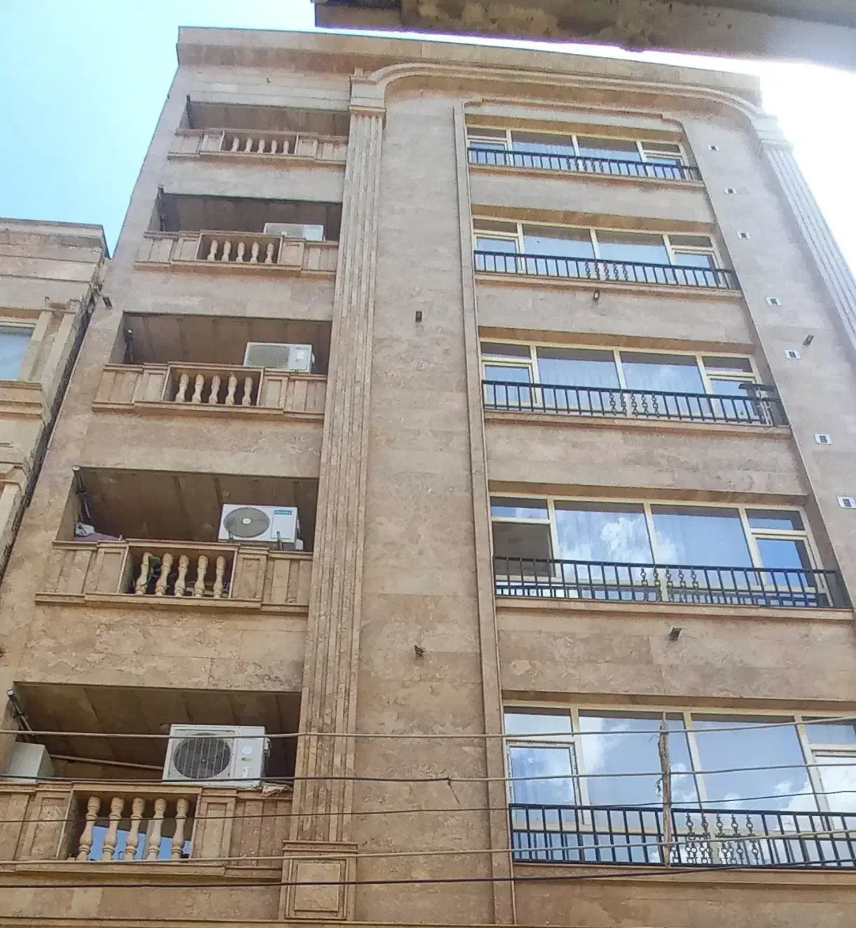 آپارتمان ۱۳۰متر نوساز با حیاط اختصاصی خیابان تختی|فروش آپارتمان|ملایر, |دیوار