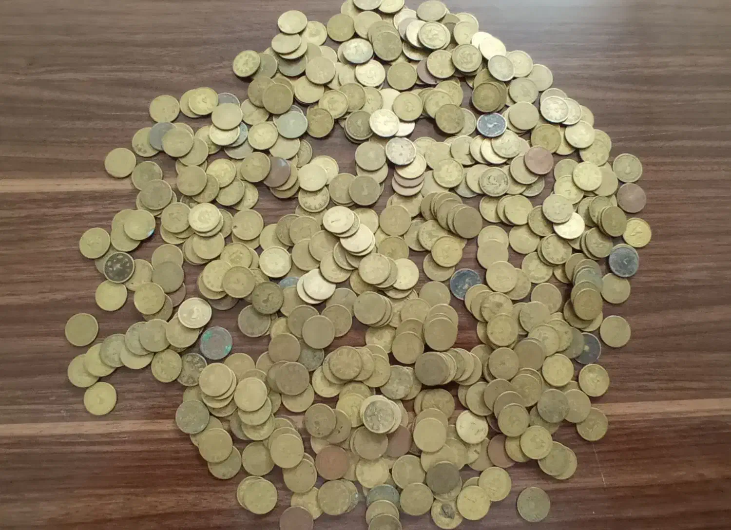 فروشی سکه و اسکناس جمهوری شاهی لیر اسکناس|کلکسیون سکه، تمبر، اسکناس|مشهد, چهارچشمه|دیوار