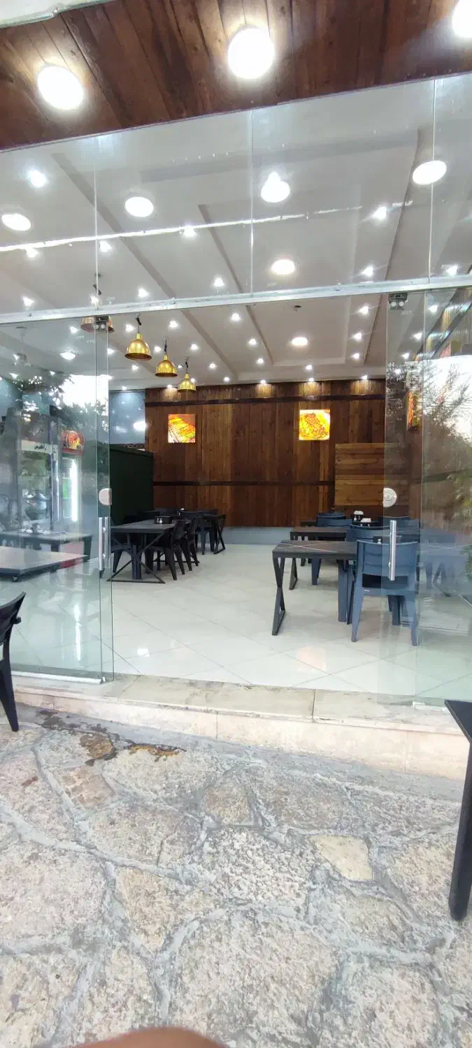 واگذاری کبابی جگرکی طرقبه جا پارک فراوان تکمیل|اجارهٔ مغازه و غرفه|طرقبه, |دیوار