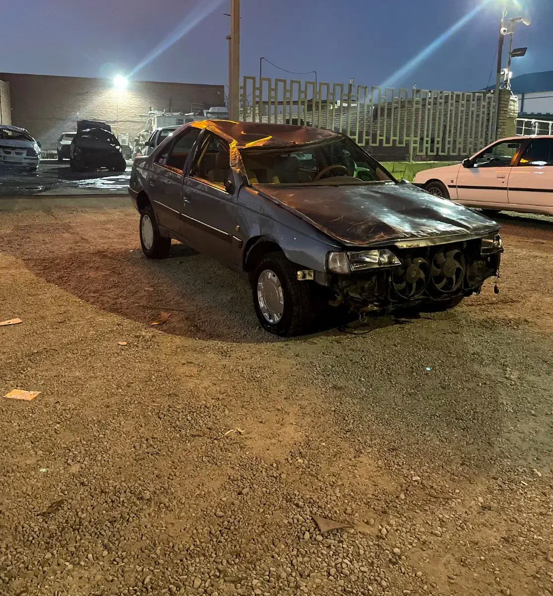 پژو 405مدل89تصادفی|خودرو سواری و وانت|محمدبار, |دیوار