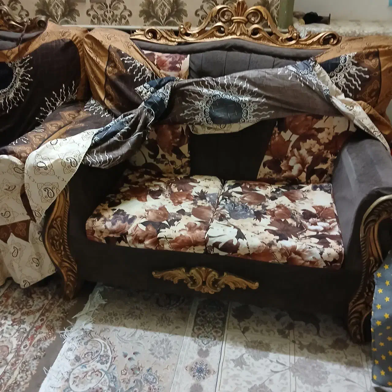 مبلمان وسایل چوبی|مبلمان خانگی و میز عسلی|آران و بیدگل, |دیوار