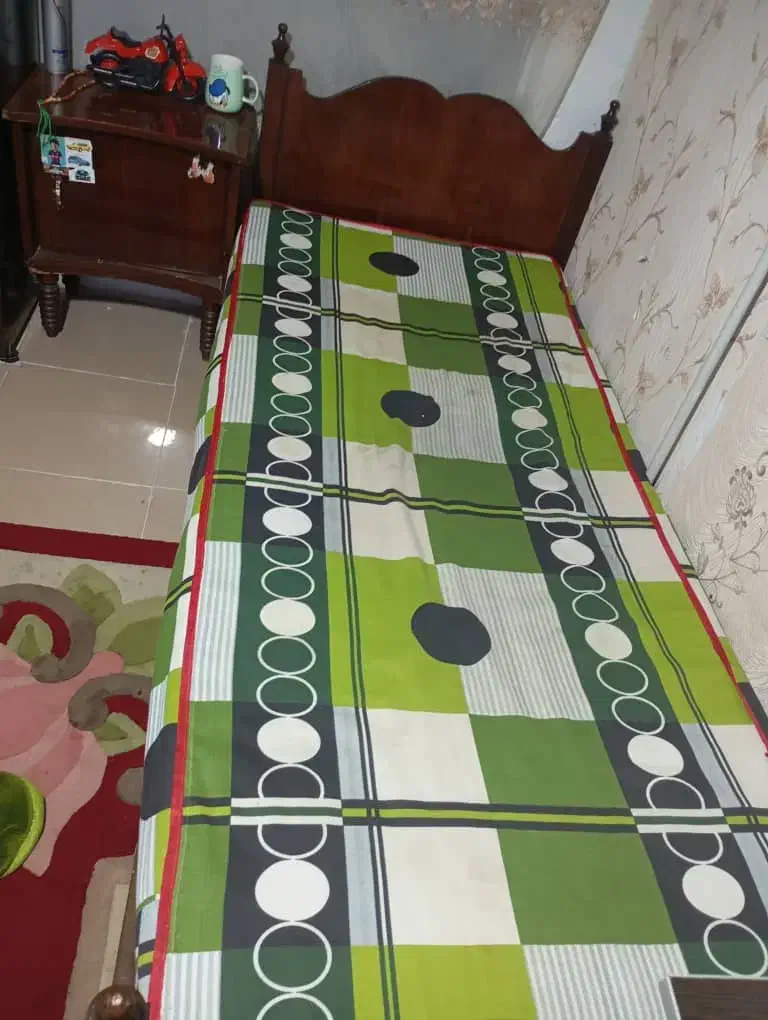 تخت وتشک|تخت و سرویس خواب|چالوس, |دیوار