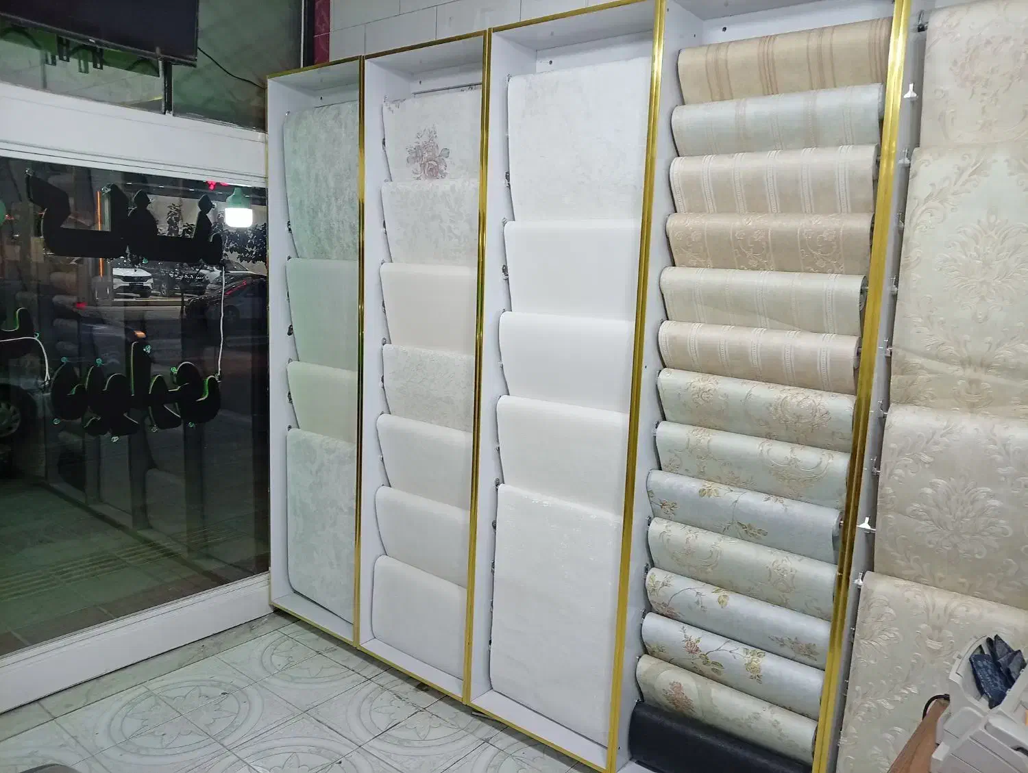 فروش ونصب انواع کاغذ دیواری|خدمات پیشه و مهارت|نظرآباد, نظرآباد|دیوار