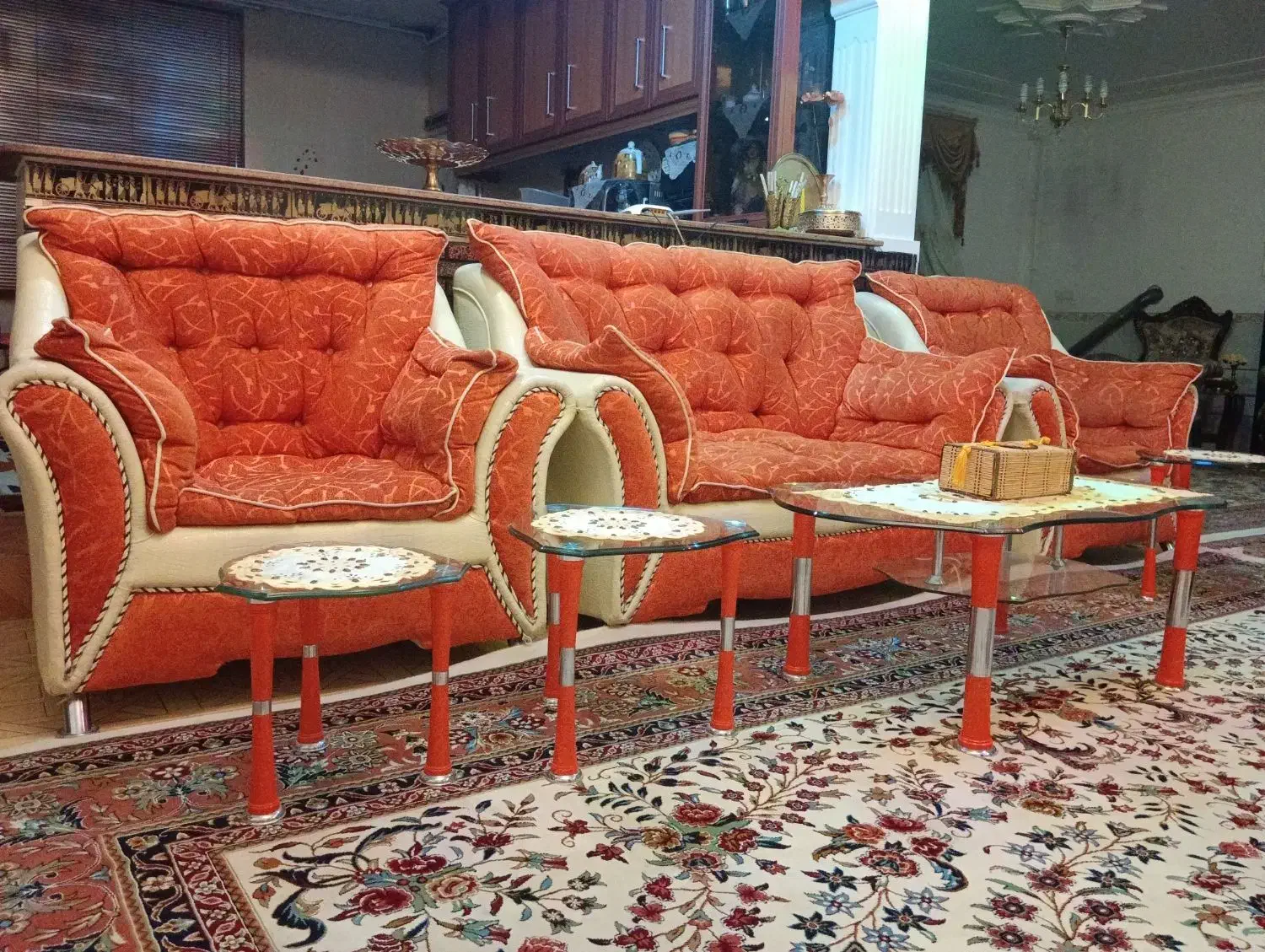 مبل|مبلمان خانگی و میز عسلی|بیجار, |دیوار