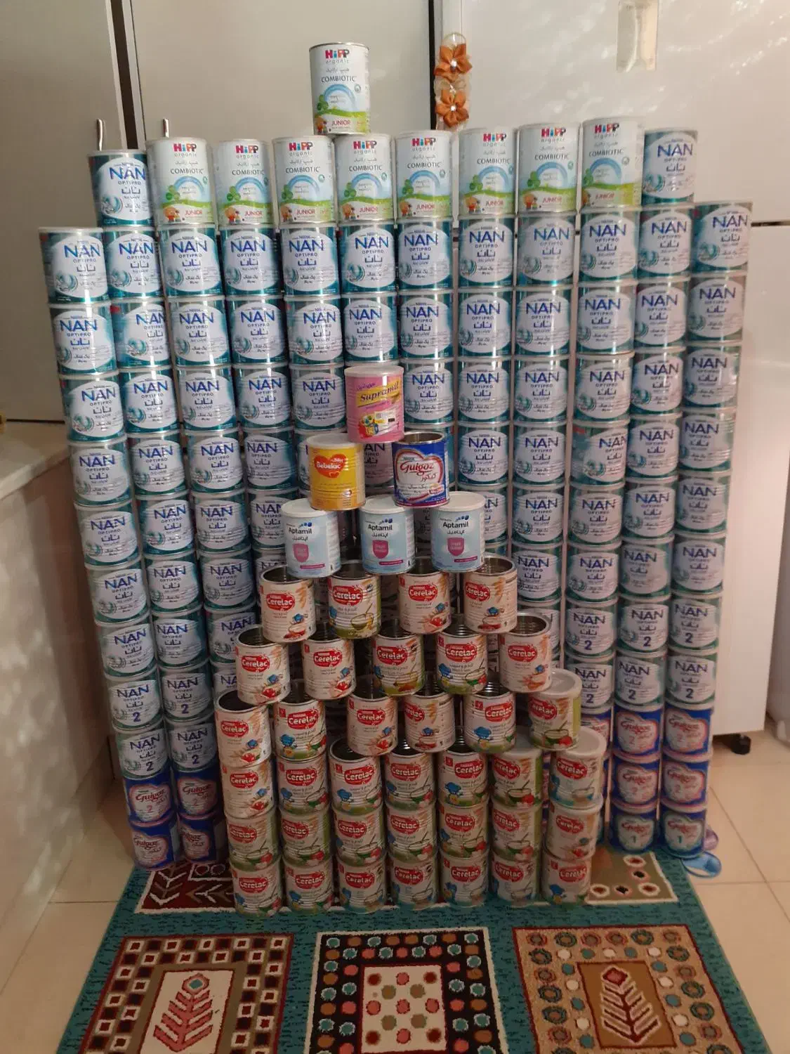 قوطی شیر خشک خالی|ظروف نگهدارنده، پلاستیکی، یکبارمصرف|اندیشه, اندیشه فاز ۱|دیوار