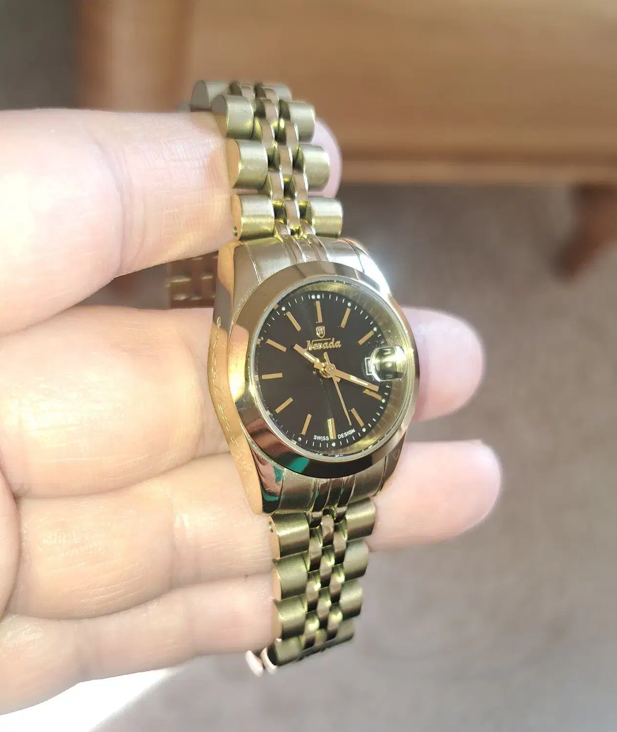 ساعت زنانه نودا|ساعت|رشت, باهنر|دیوار