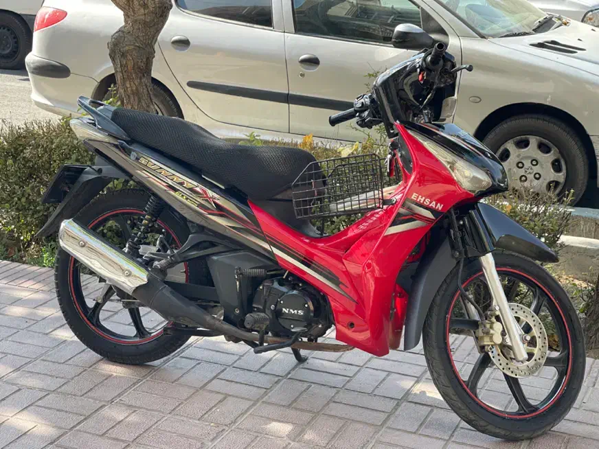 موتور پرواز بی کلاج ۱۲۵|موتورسیکلت|اصفهان, بهارستان (مخابرات)|دیوار