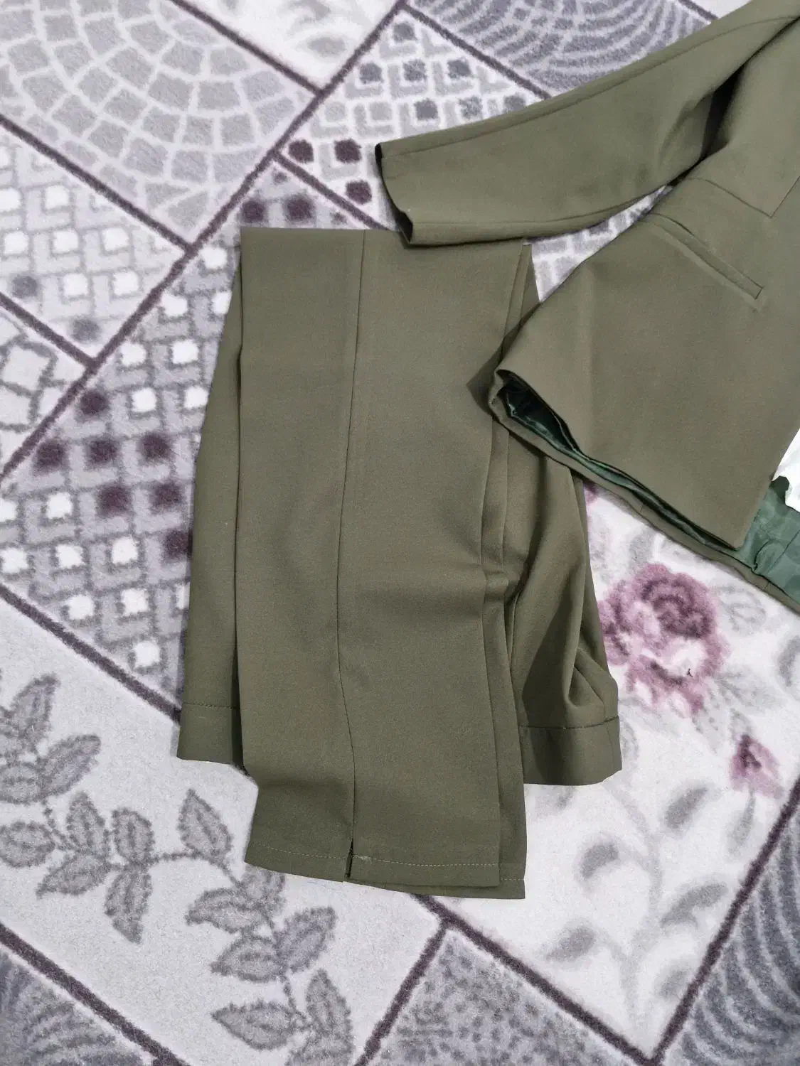 کت و شلوار مجلسی شیک سایز ۳۸|لباس|کرج, اسدآباد|دیوار