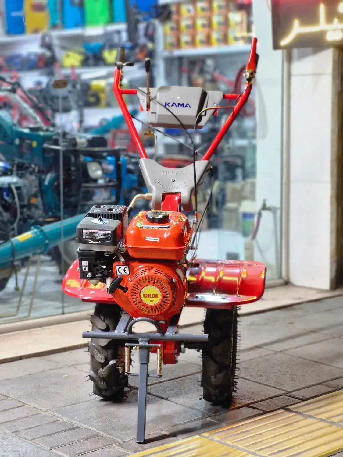 زمین به آن اعتماد میکند تیلر گیربکسی کاما|ماشین‌آلات صنعتی|مشهد, هفده شهریور|دیوار