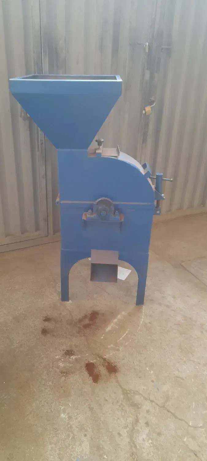 فروش آسیاب سنگ و خوراک دام|ماشین‌آلات صنعتی|خسروشاه, |دیوار