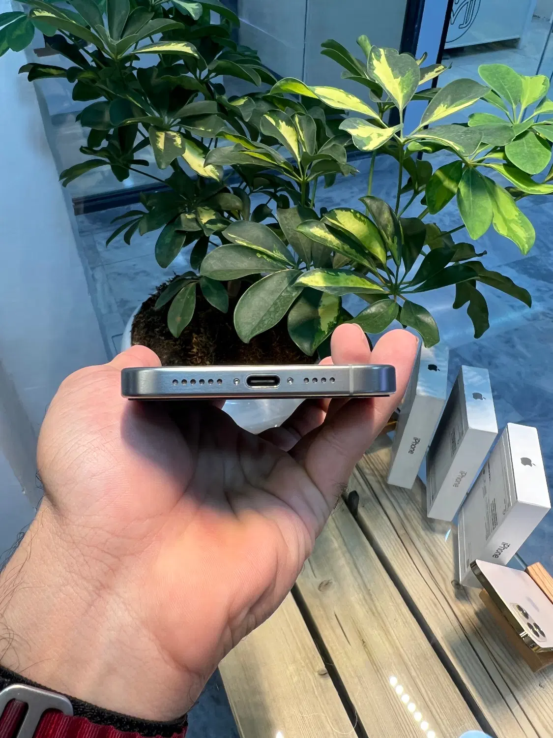 Iphone 15promax کم کار|موبایل|اصفهان, باغ زرشک|دیوار