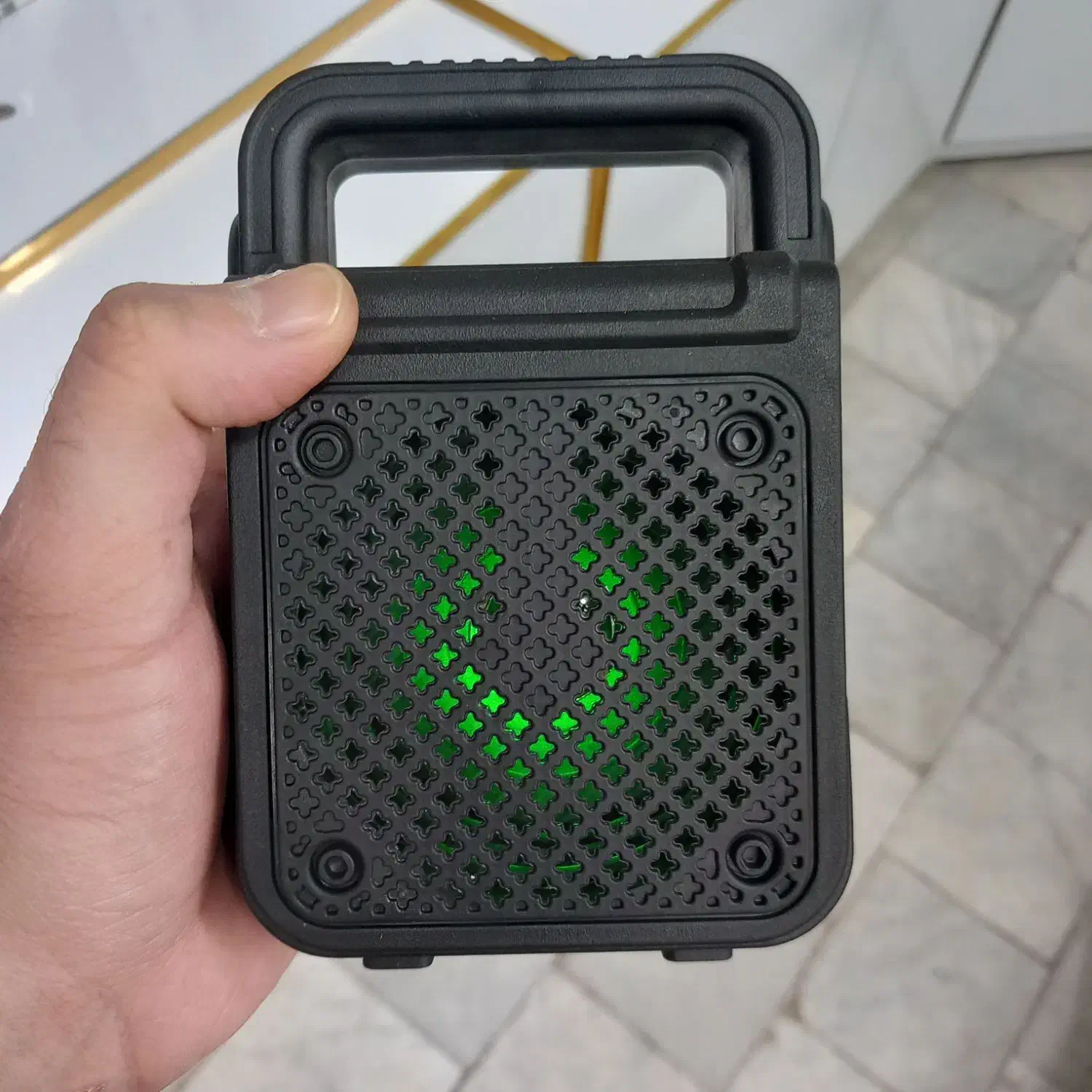 اسپیکر بلوتوثی قابل حمل|لوازم جانبی موبایل و تبلت|بیرجند, |دیوار