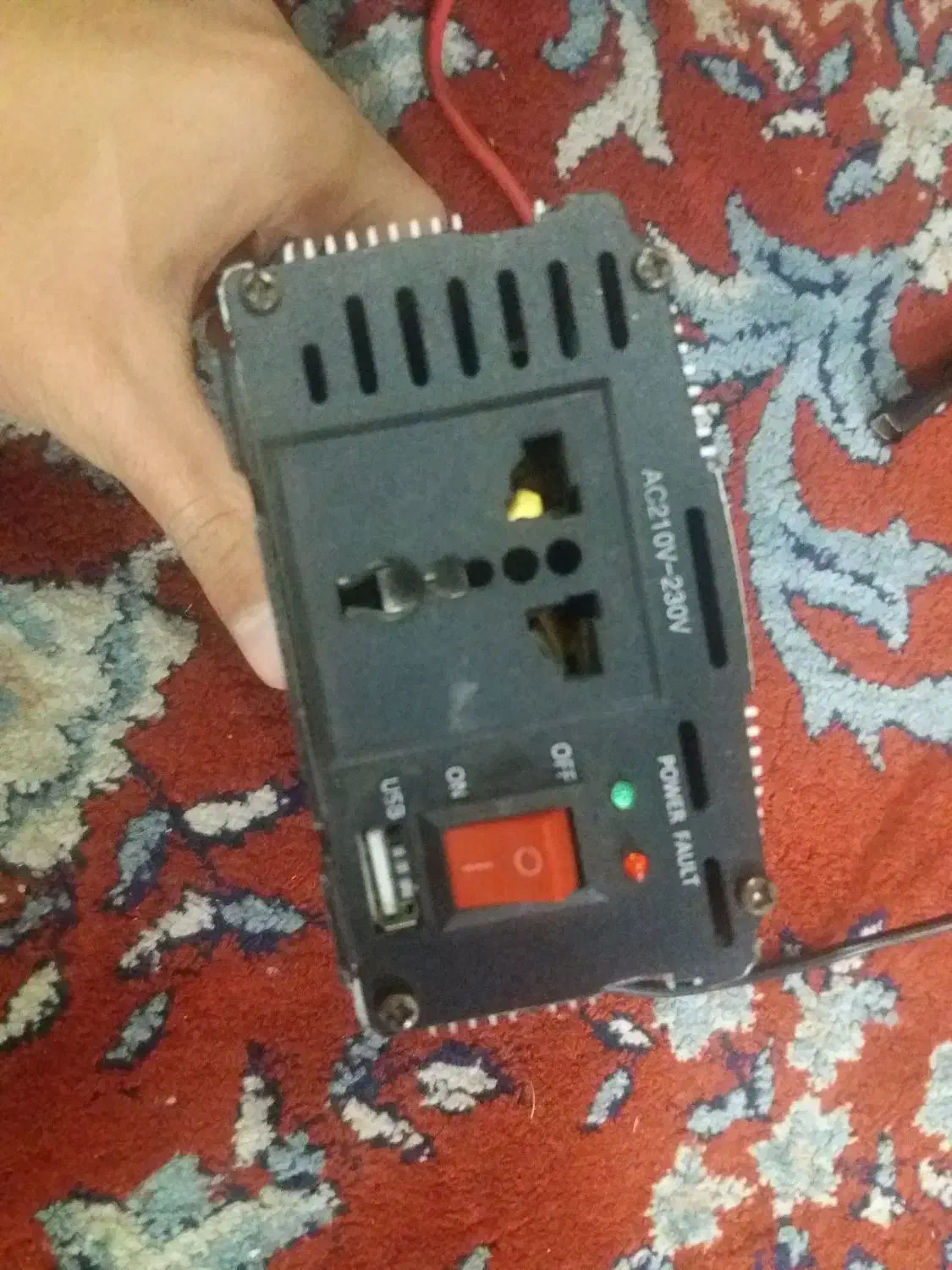 فروش یک دستگاه تبدیل برق ۱۲ به ۲۳۰|ابزارآلات|رشت, فلسطین|دیوار