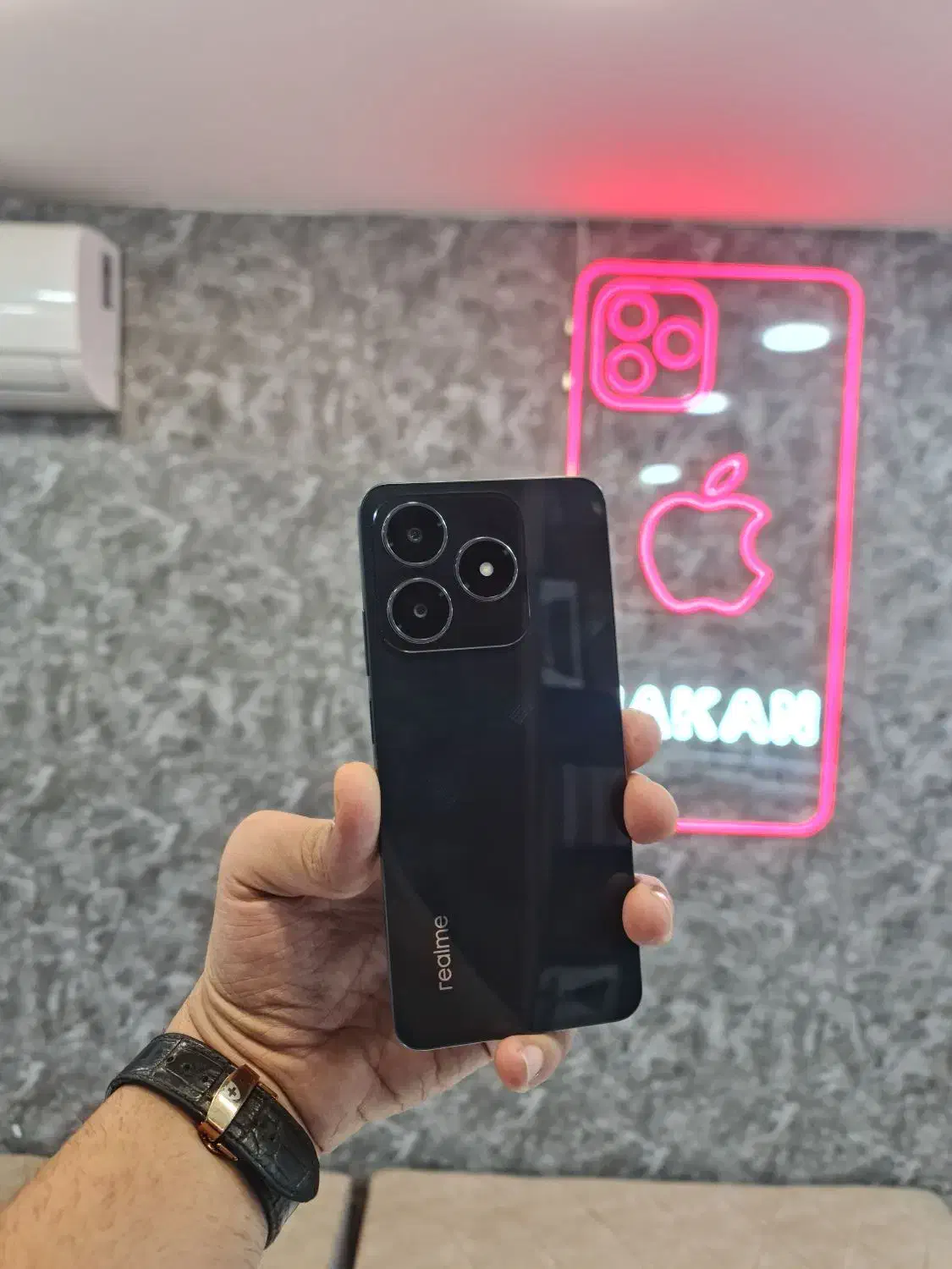 realms c61 128|موبایل|قم, عمار یاسر|دیوار