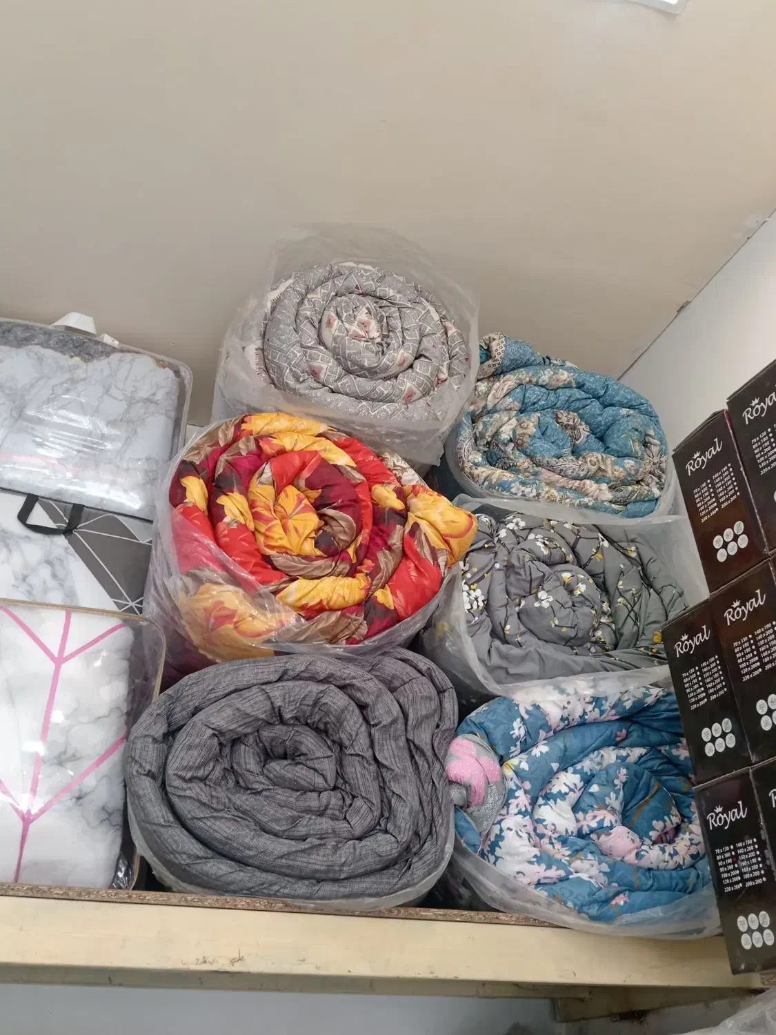 لحاف کرسی|رختخواب، بالش، پتو|سبزوار, بیهق شرقی|دیوار