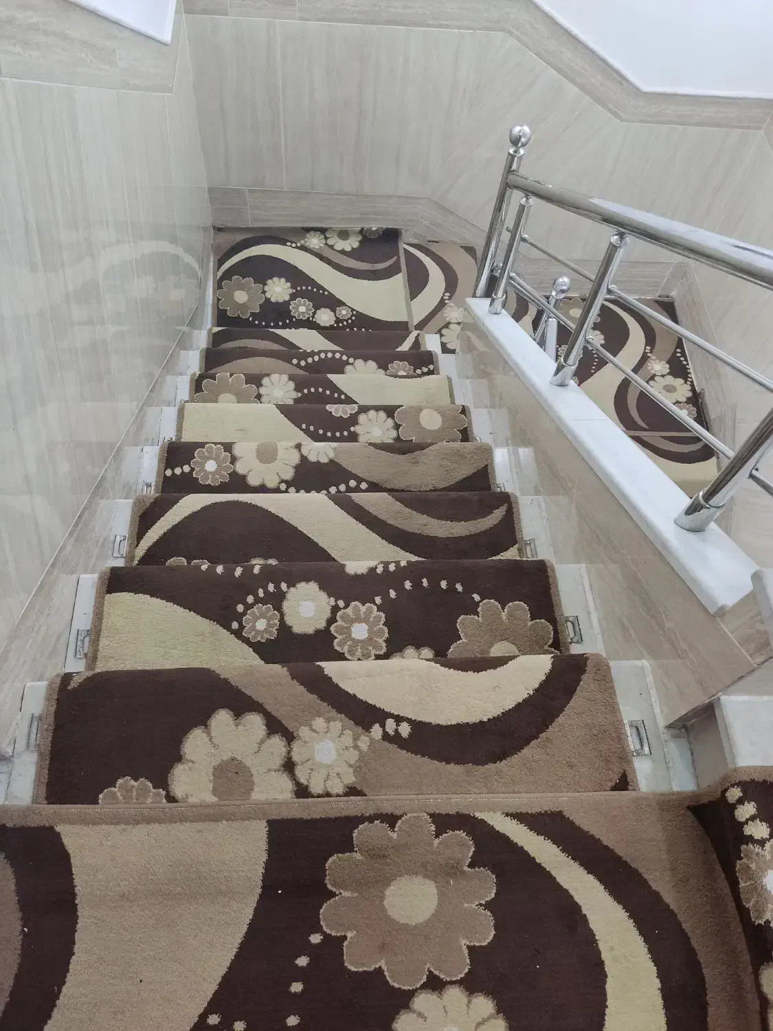 کناره پله گبه فرش پله|گلیم، جاجیم، گبه|قم, باغ کرباسی|دیوار