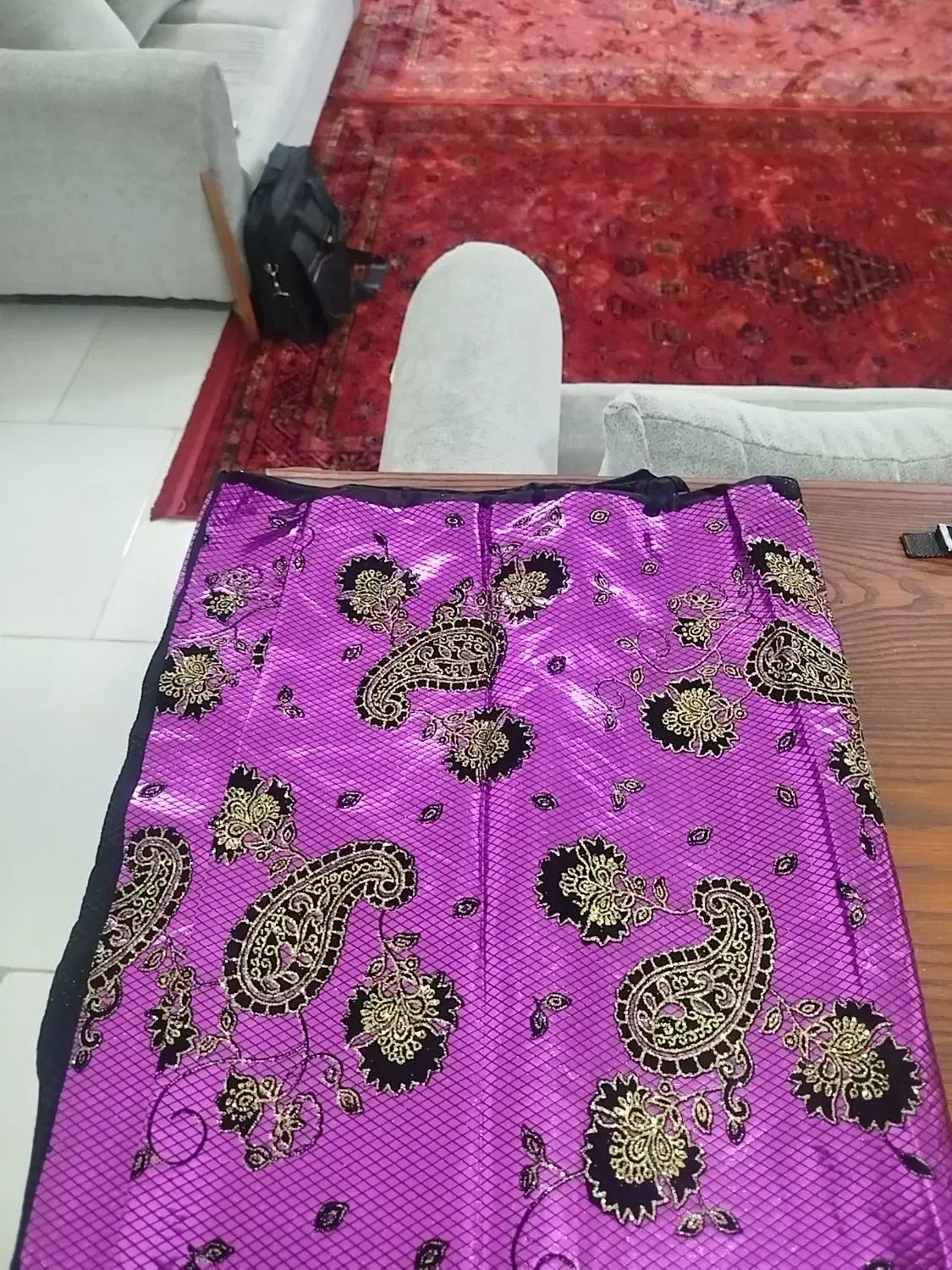 پارچه|لوازم خیاطی و بافتنی|مشهد, کلاته برفی|دیوار