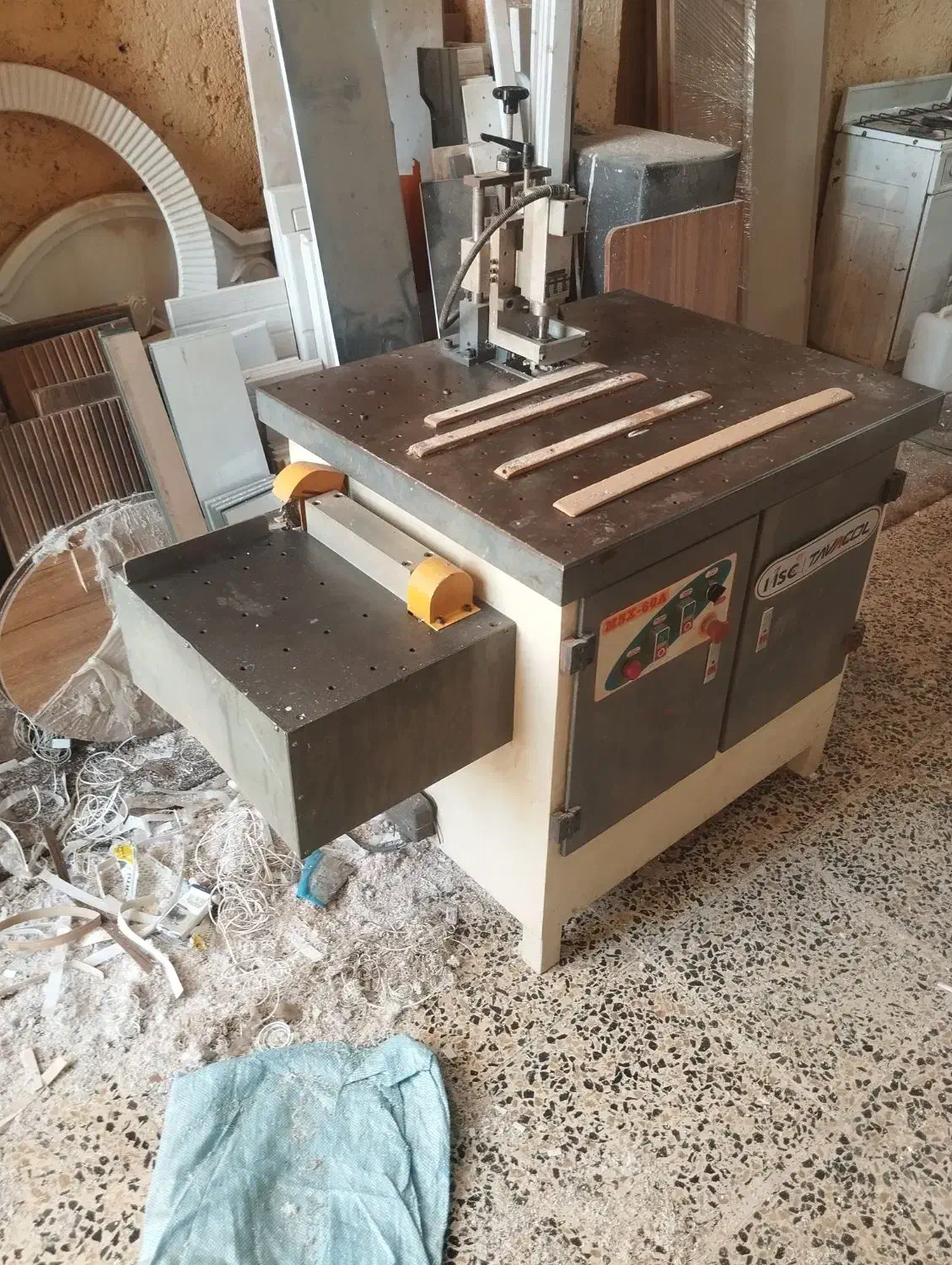 دستگاه پی وی سی ، لبه چسبان و فرزش|ماشینآلات صنعتی|اصفهان, عاشقآباد|دیوار