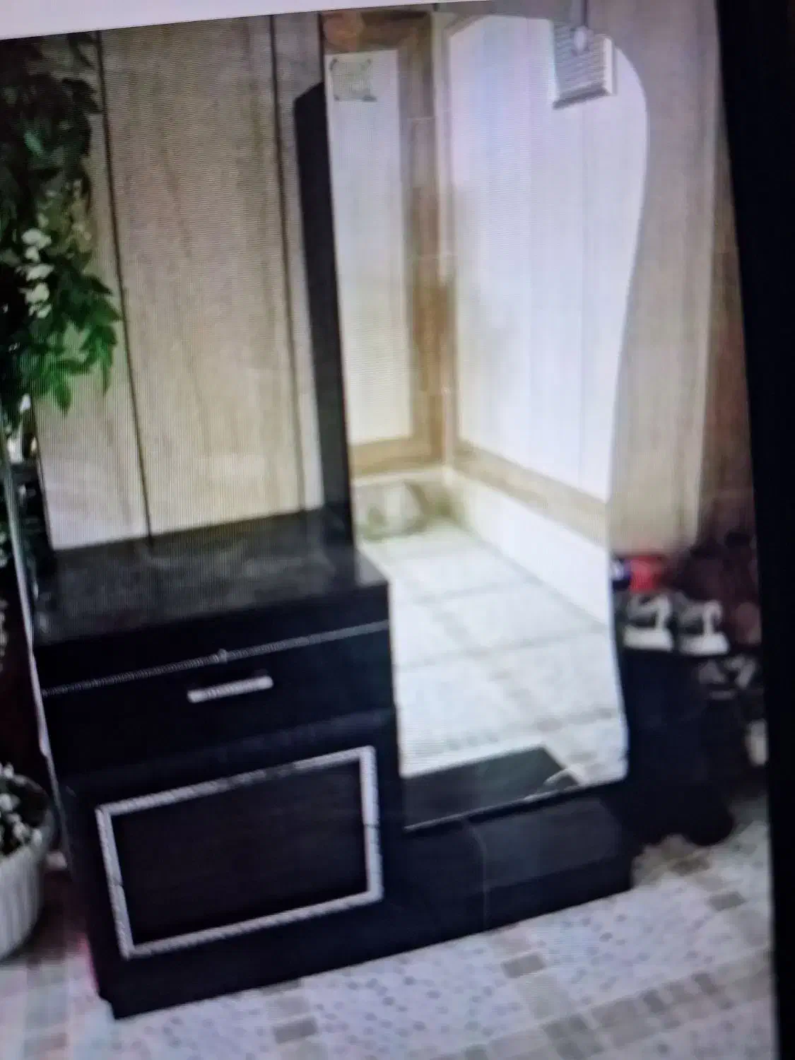 میز و درایور آرایشی|جاکفشی، کمد، دراور|نجفآباد, ویلاشهر|دیوار