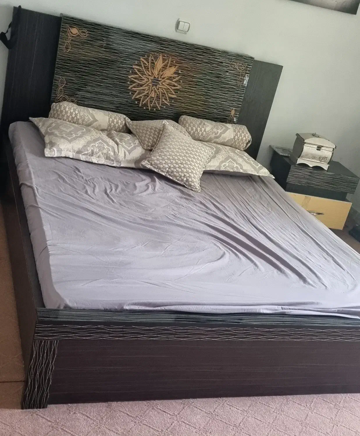 سرویس خواب|تخت و سرویس خواب|رشت, دروازه لاکان|دیوار