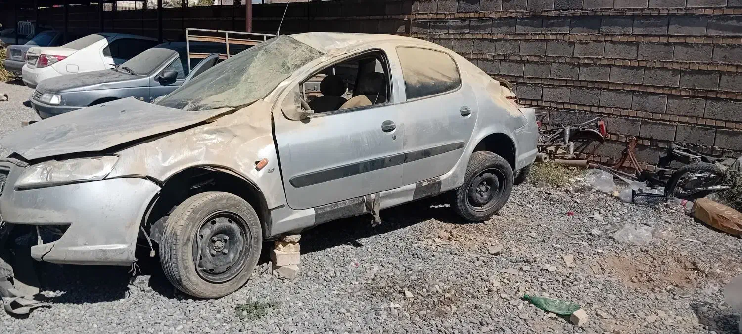 رانا مدل ۹۲تصادفی|خودرو سواری و وانت|دهق, |دیوار