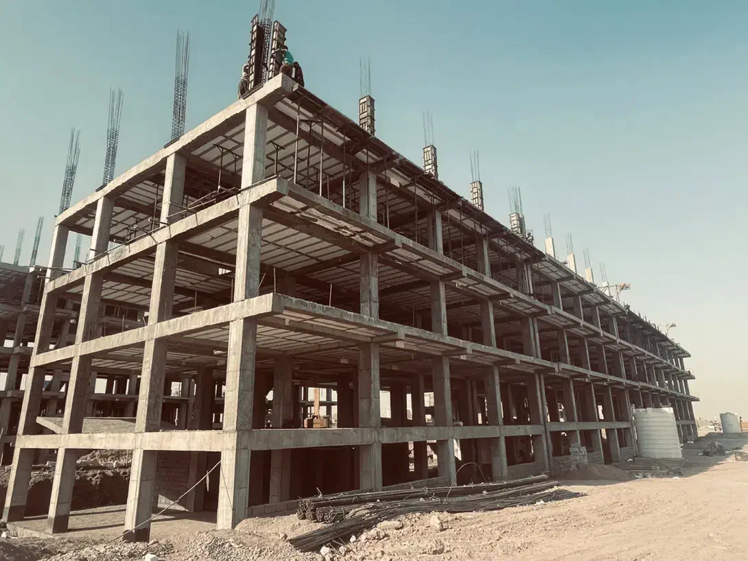 استخدام کاراموز خانم و آقا در کارگاه ساختمانی|استخدام معماری، عمران و ساختمانی|رباطکریم, رباطکریم|دیوار