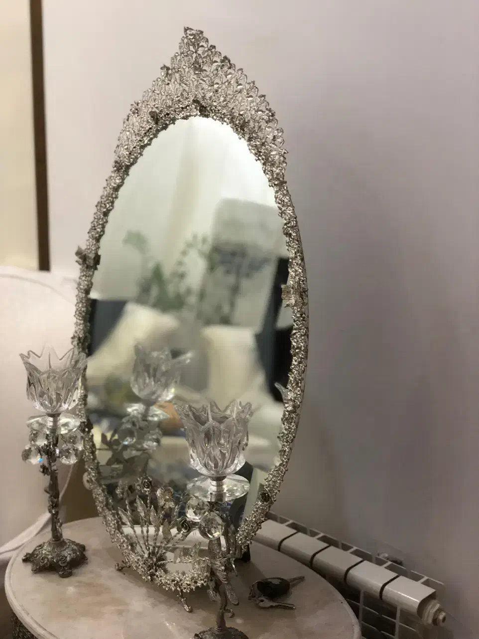 ایینه و شمعدان|آینه|رشت, رودبارتان|دیوار