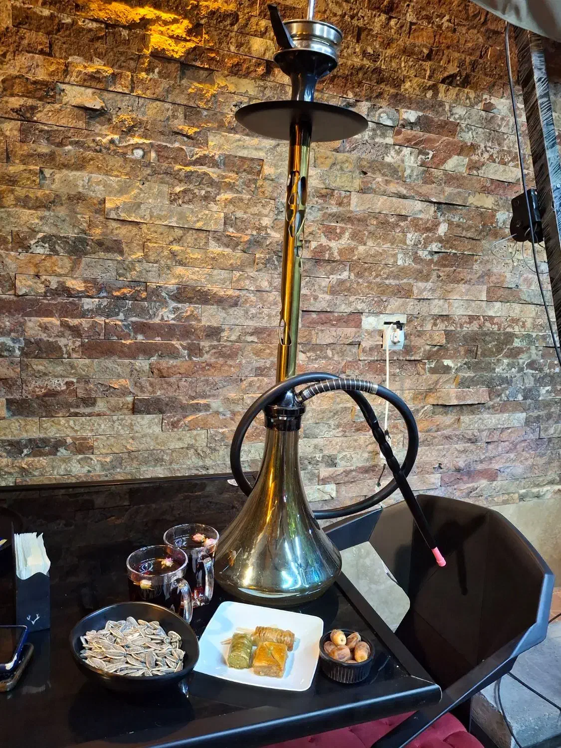 میز مربع تاشو شیشه ای طرح‌نگین|میز و صندلی غذاخوری|پردیس, شهرک صنعتی کمرد|دیوار