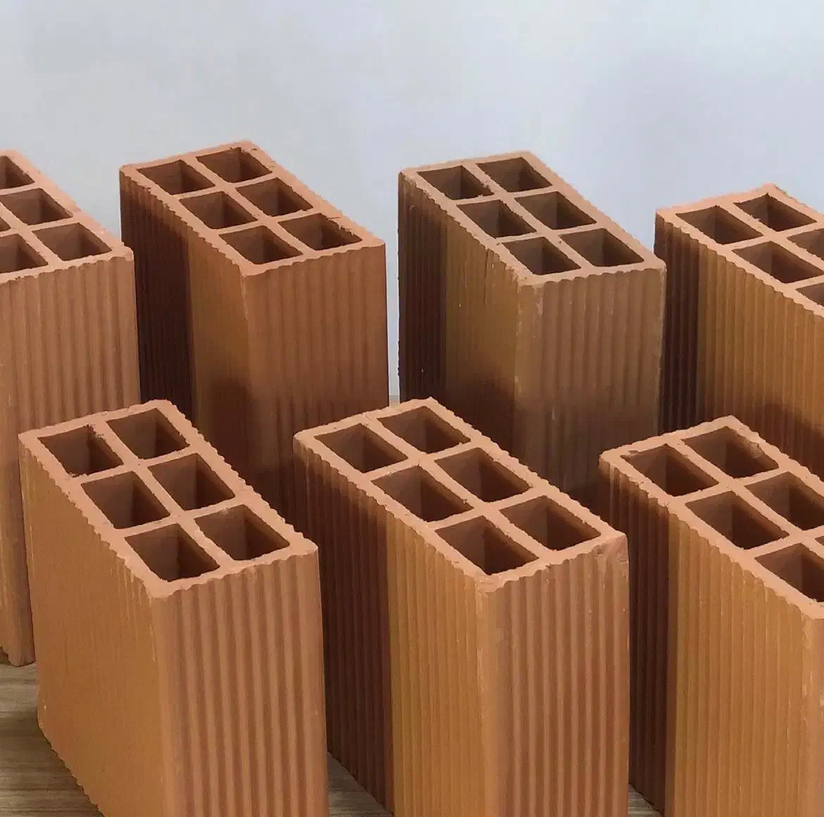 آجر سفال نکا تیغه ۱۰ در ۲۰ قیمت ۳۹۵۰ تومان|عمدهفروشی|ساری, |دیوار