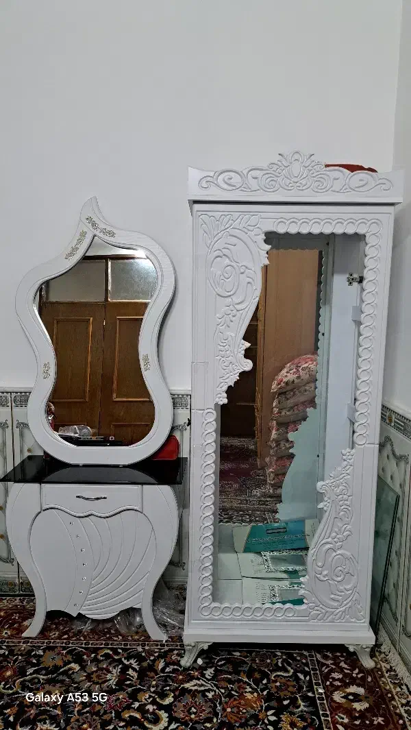 بوفه و آینه شمعدان|بوفه، ویترین، کنسول|کبودرآهنگ, |دیوار