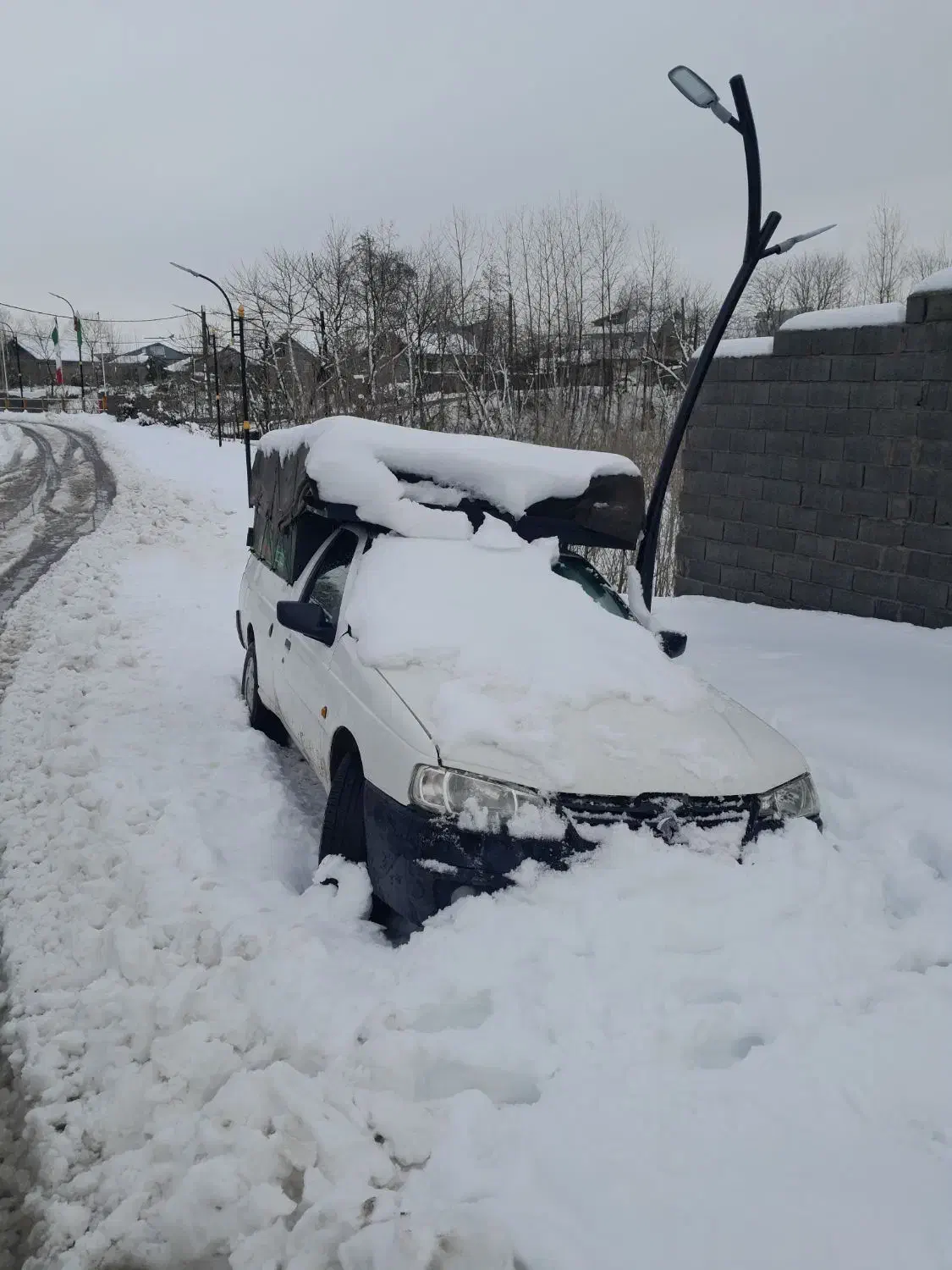 اریسان|خودرو سواری و وانت|لاهیجان, بازکیاگوراب|دیوار