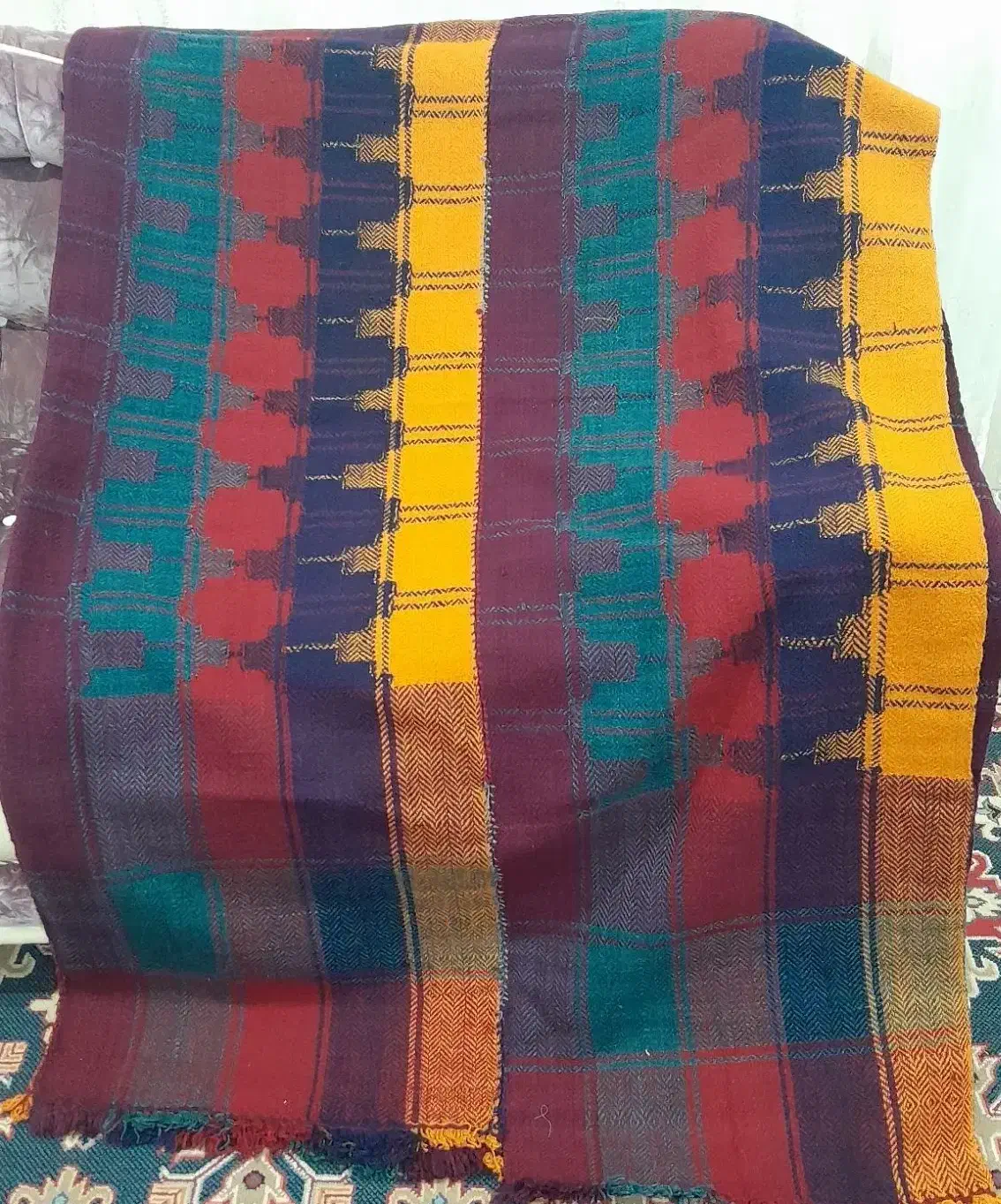 جاجیم دستبات ۲در۲|گلیم، جاجیم، گبه|ایلام, |دیوار