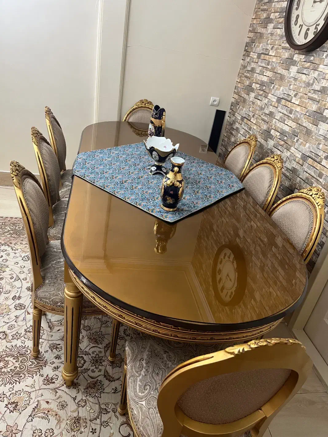 مبل سلطنتی ۹ نفره + میزناهارخوری|مبلمان خانگی و میز عسلی|تهران, پرستار|دیوار