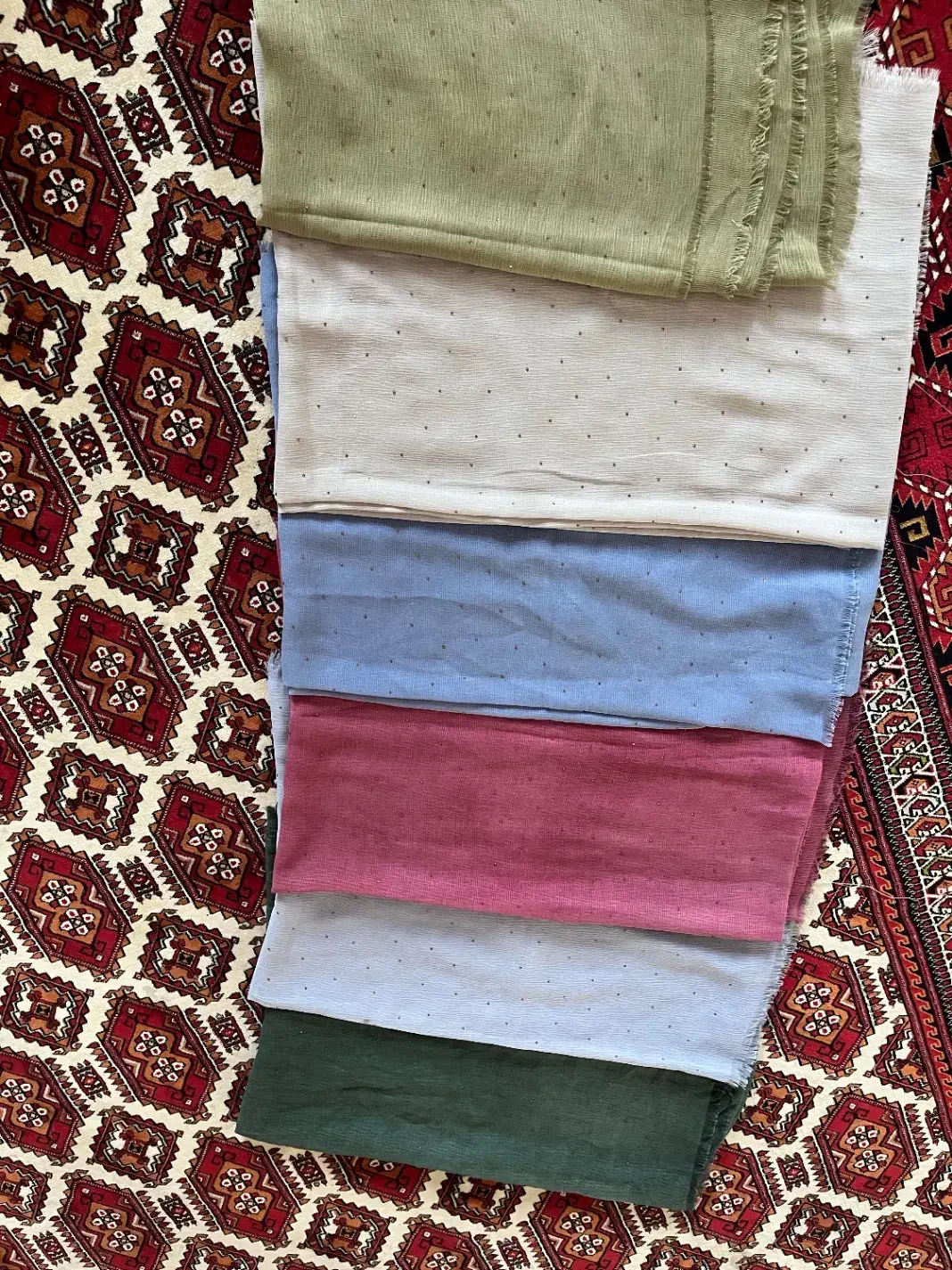 تعدادی لباس زنانه نو|لباس|آق قلا, |دیوار