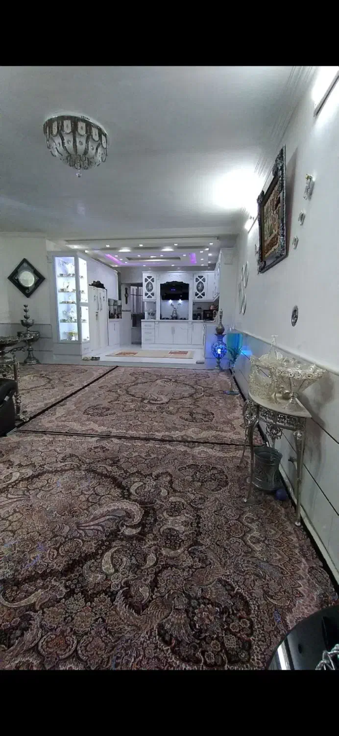 اجاره خانه نیمه ویلایی واقع در شهرک گلستان|اجارهٔ خانه و ویلا|سمنان, |دیوار