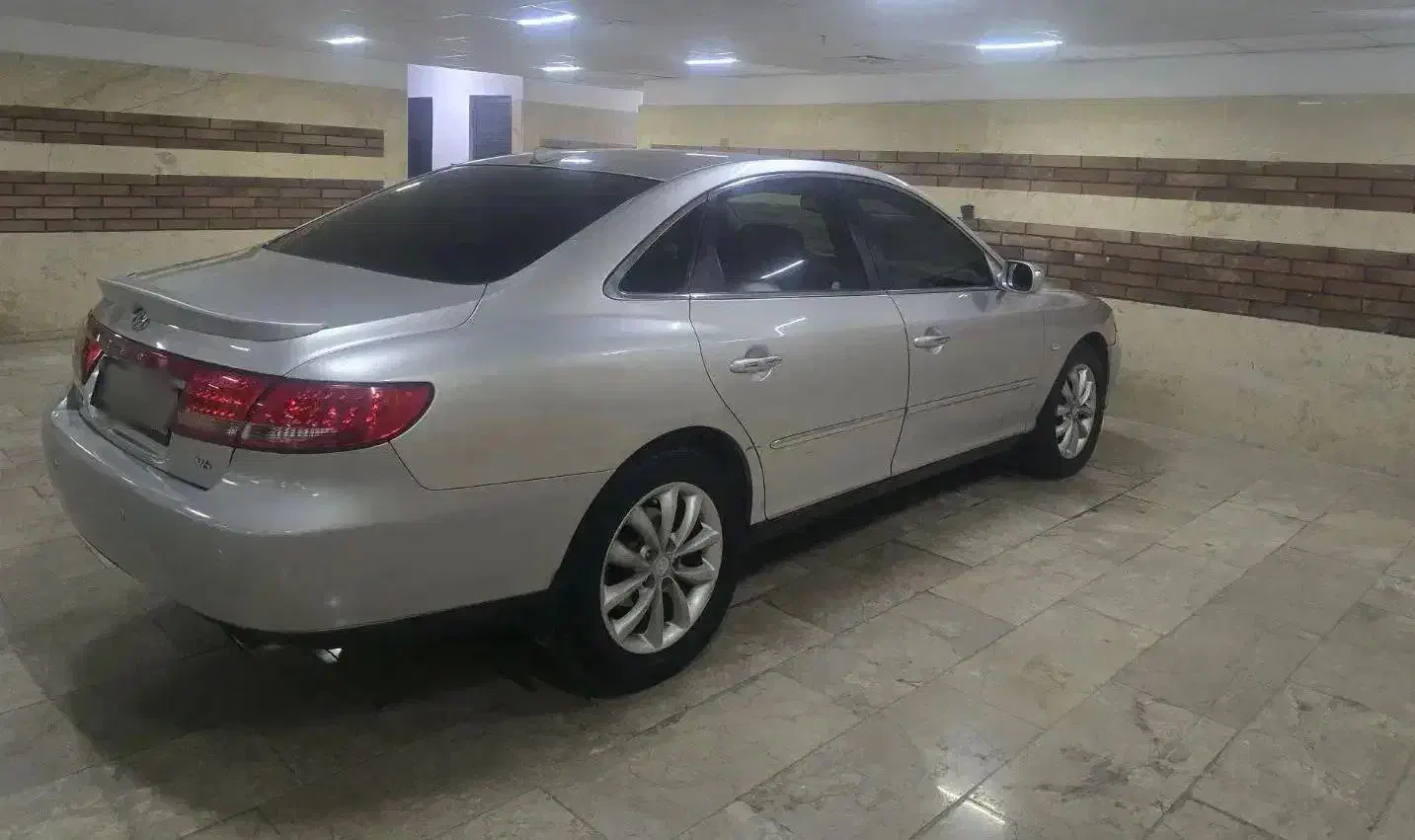 آزرا ۲۰۰۷ فول گرمکن صندلی و چراغ شور (دوبرگ سند)|خودرو سواری و وانت|تهران, صاحبقرانیه|دیوار