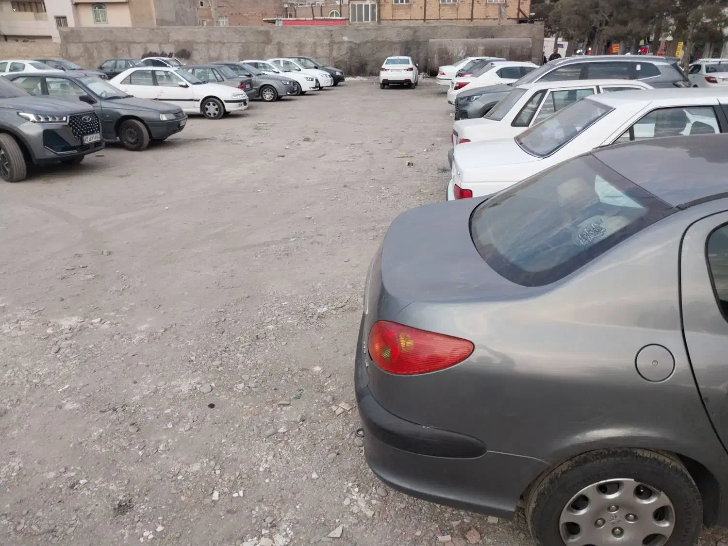 مشارکت در پارکینگ بزرگ معلم|مشارکت در ساخت املاک|ملارد, |دیوار