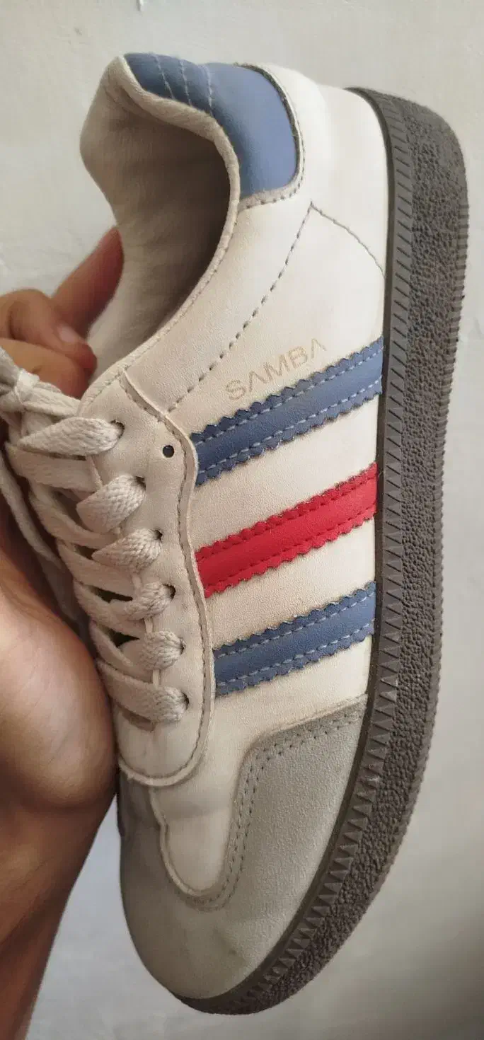 کفش SAMBA|کیف، کفش، کمربند|جیرفت, |دیوار