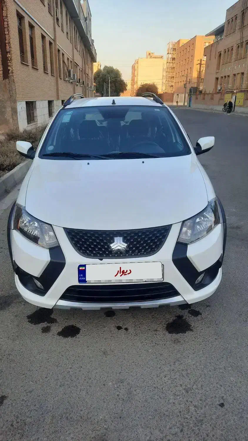 کوئیک سفید اس ۴۰۳ بیرنگ در حد|خودرو سواری و وانت|قم, عمار یاسر|دیوار