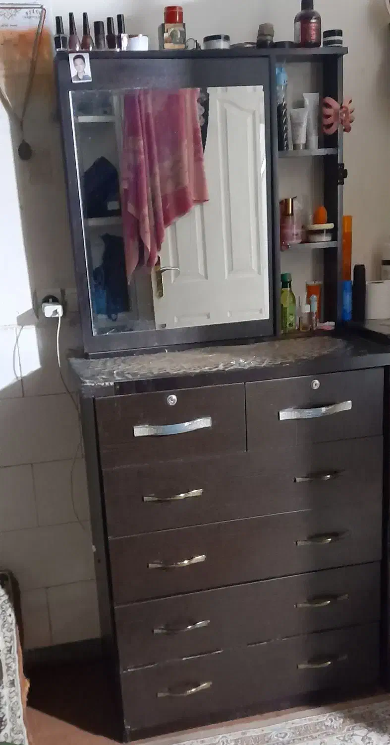 دراور  با اینه رایگان|جاکفشی، کمد، دراور|لالی, |دیوار