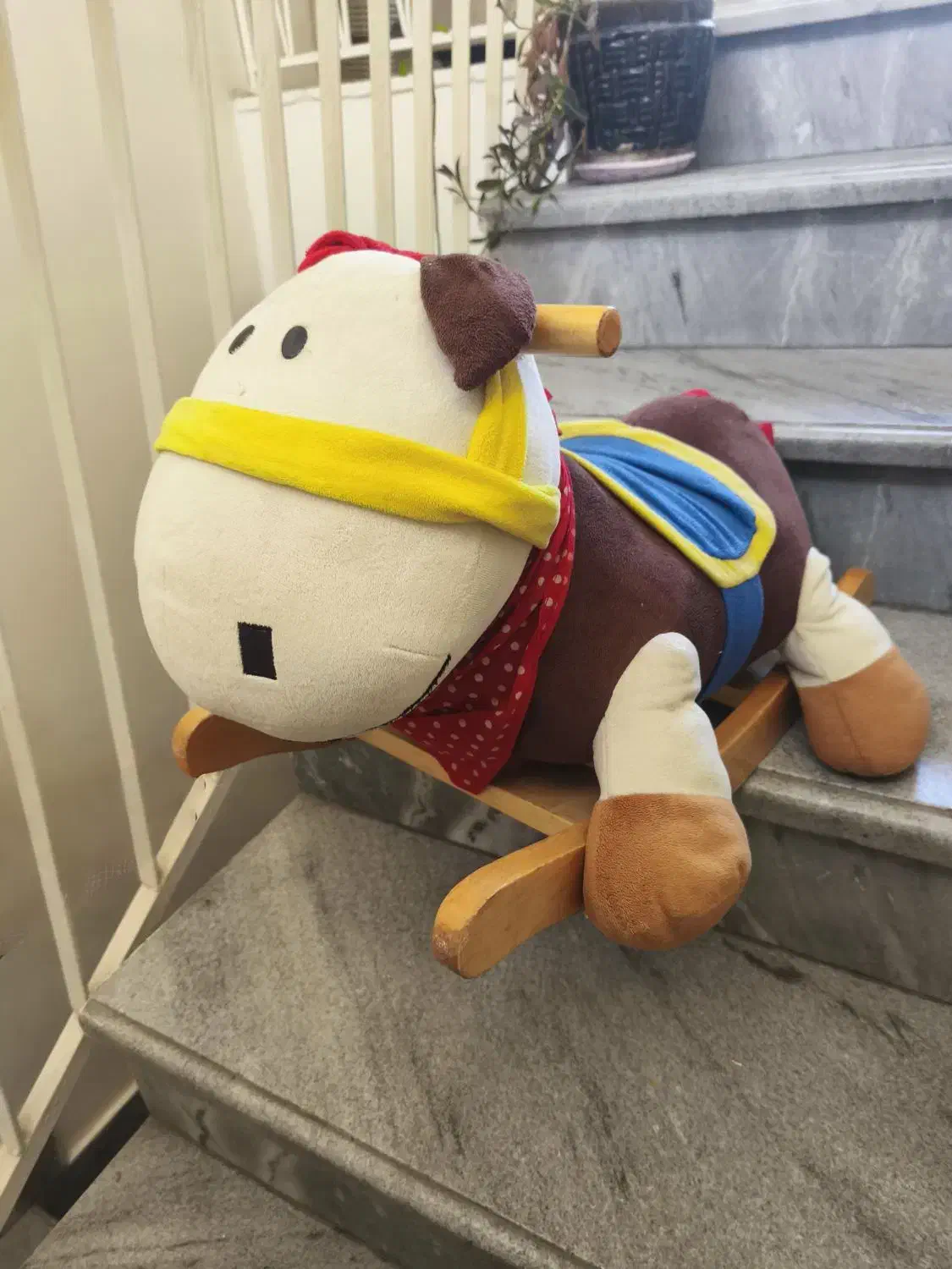 راکر اسب چوب و عروسک|اسباب و اثاث بچه|ری, شهید غیوری (ابن باویه)|دیوار