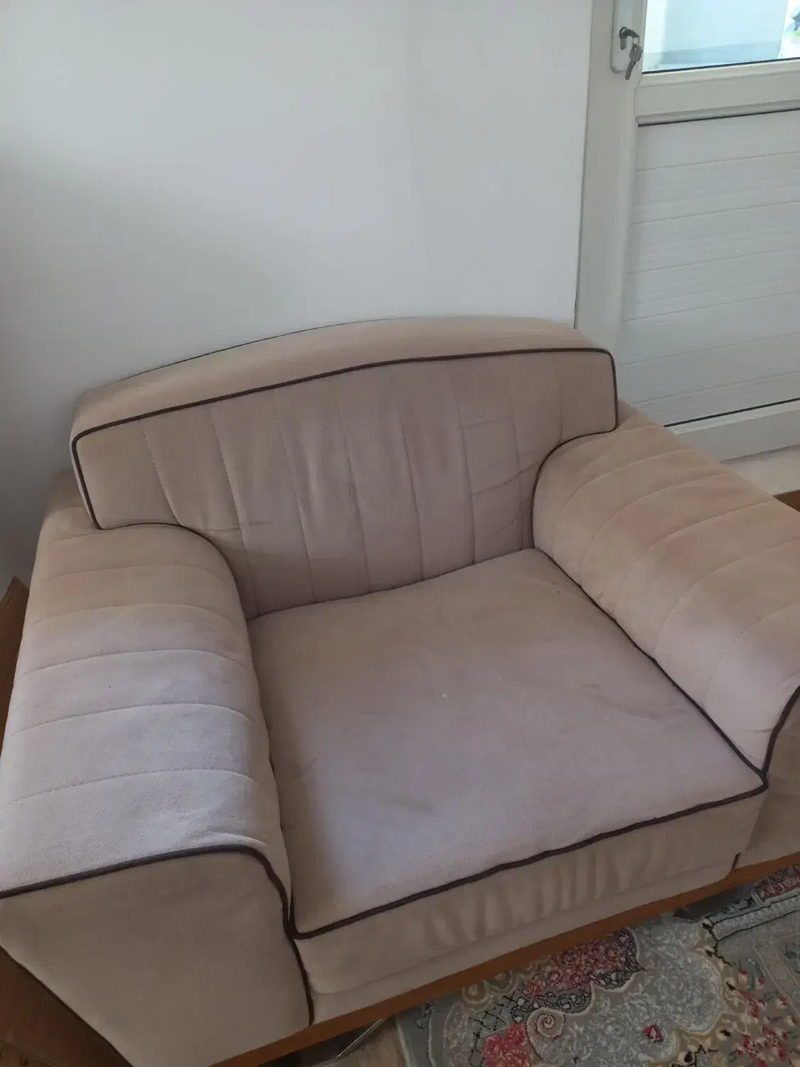 مبل تک نفره|مبلمان خانگی و میز عسلی|ارومیه, |دیوار