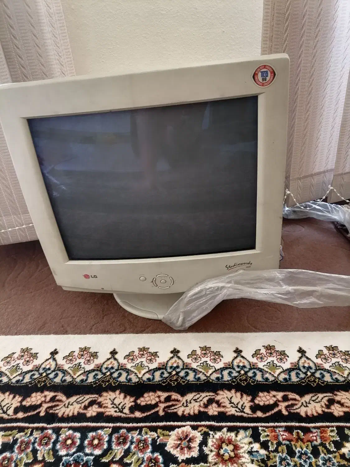 مانیتور خوب درحدنو|قطعات و لوازم جانبی رایانه|شیراز, اصلاحنژاد|دیوار