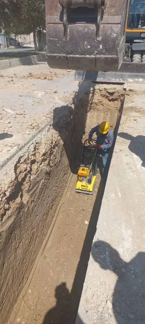 اجرای کمپکتور حیاط، پارکینگ و کانال|خدمات پیشه و مهارت|کازرون, |دیوار