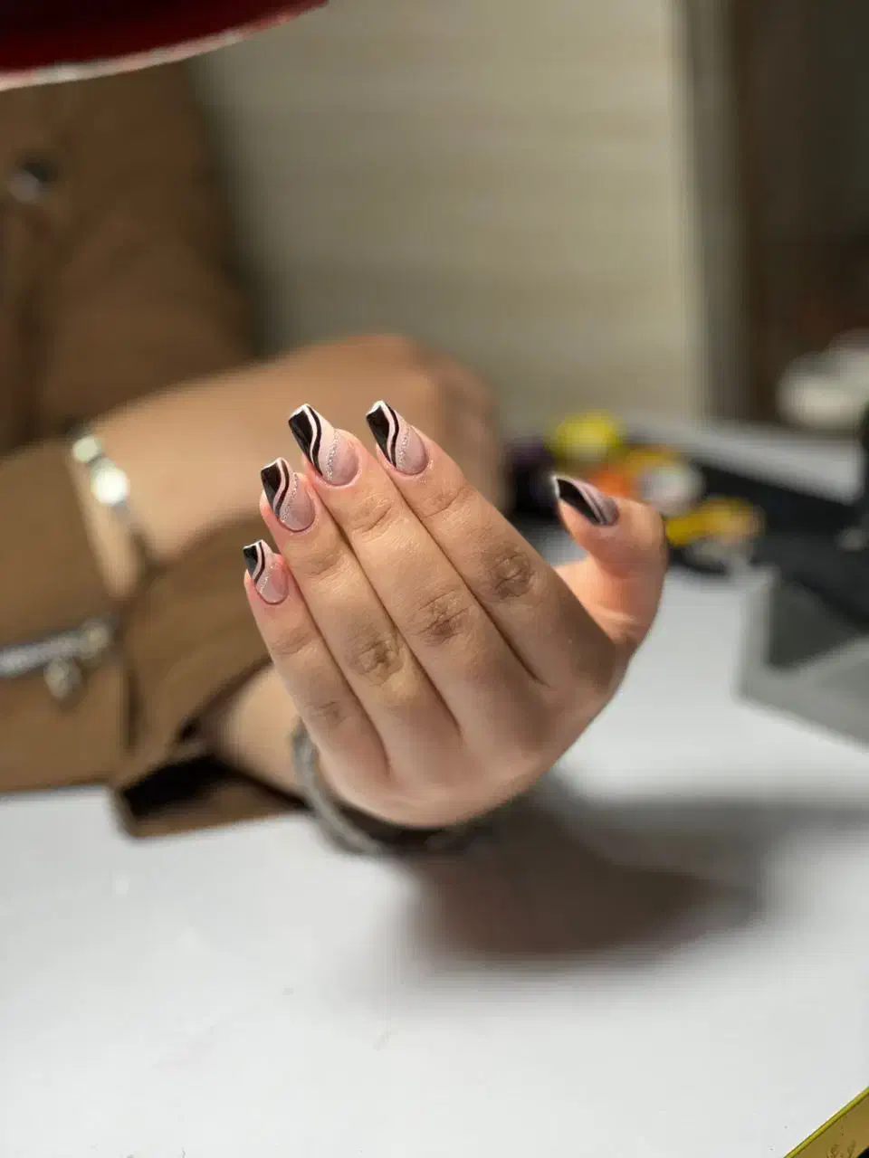 کاشت ناخن|خدمات آرایشگری و زیبایی|سلماس, |دیوار