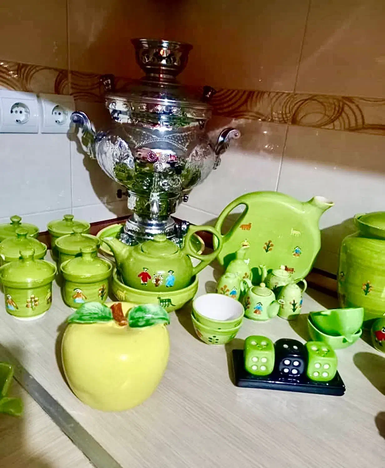 سماور گازی برند معتبرفقط۴/۷۰۰|سماور، چای‌ساز، قهوه‌ساز|بابل, |دیوار