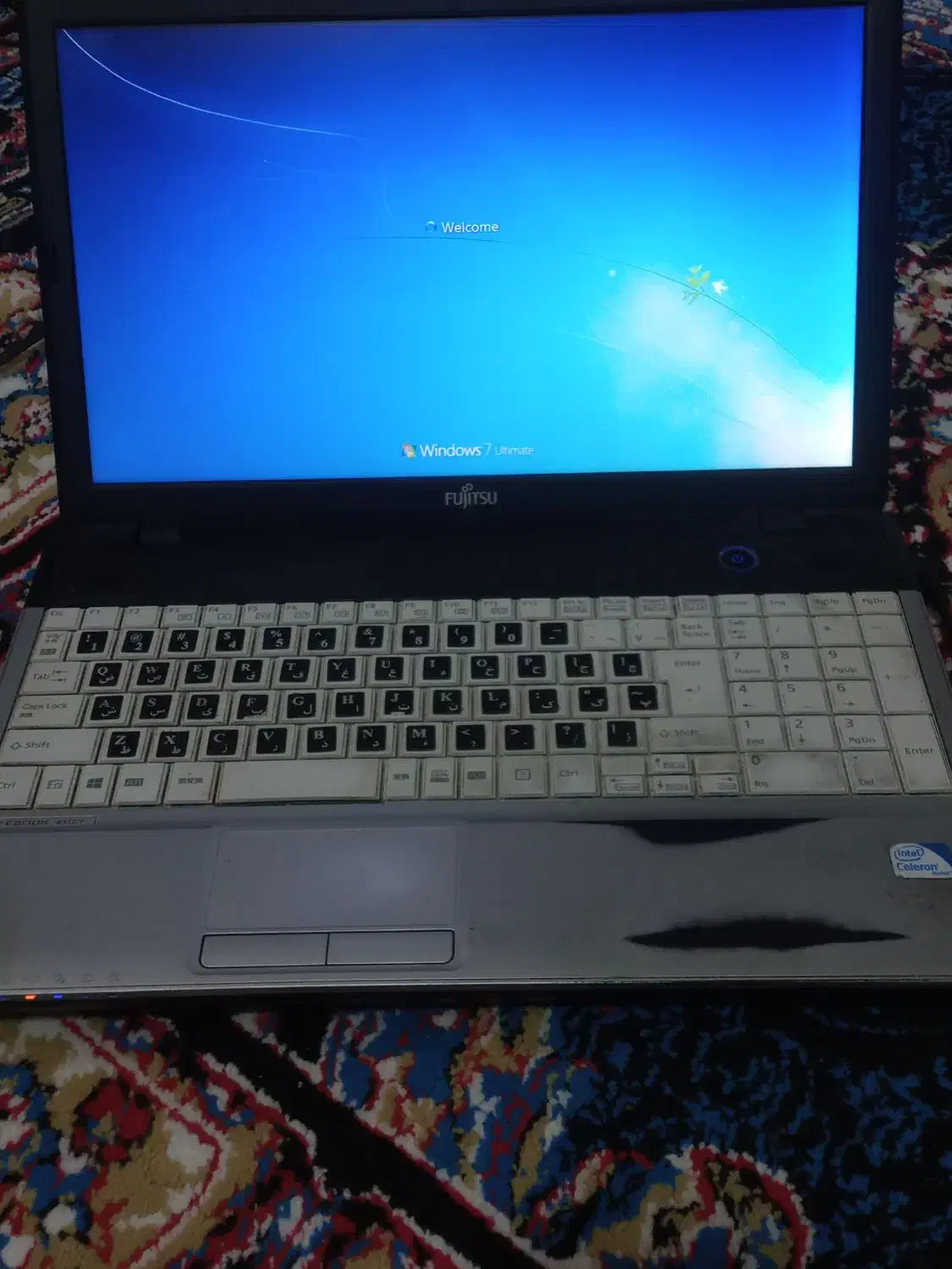 لپ تاپ فوجیتسو ویندوز ۷ رام ۴ گیگ درحد نو کم کار|رایانه همراه|اردبیل, |دیوار