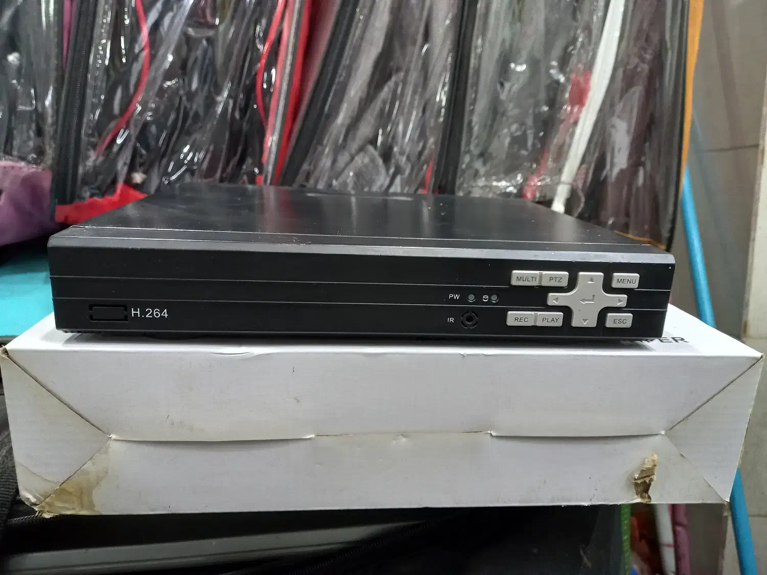 دستگاه دی‌وی‌آرچهارکانال|دوربین مداربسته|فومن, |دیوار